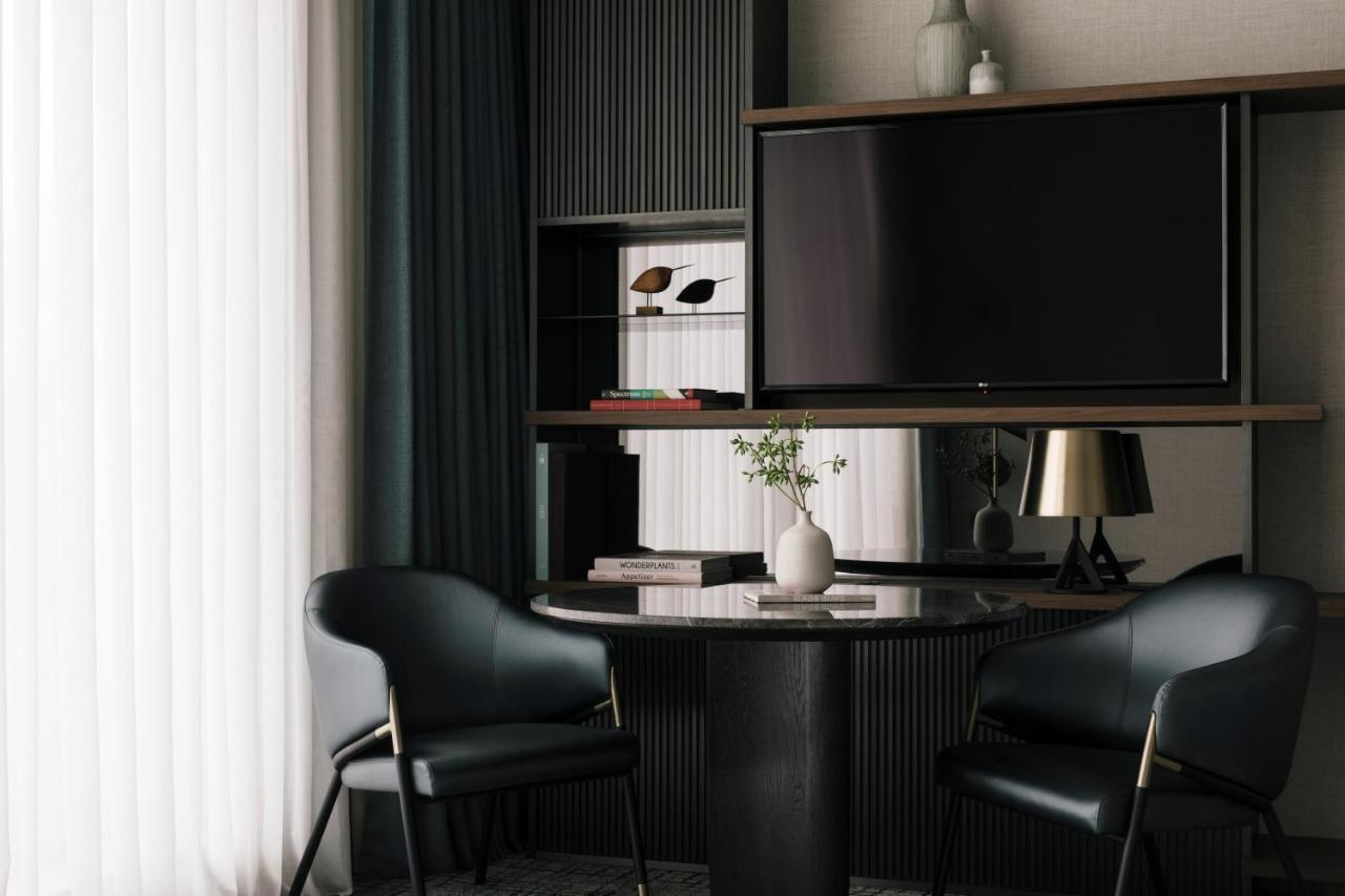 Отель Kimpton Maa-lai By Ihg